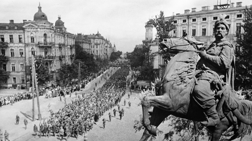 На Украине пытаются переписать историю освобождения страны от нацистов