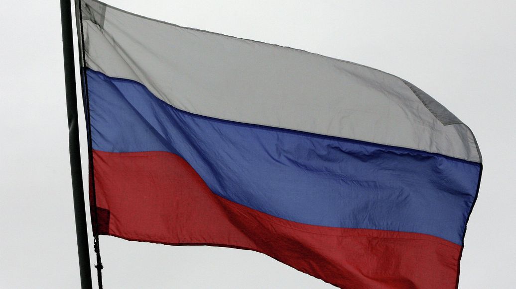 На вершине Килиманджаро развернули российский флаг