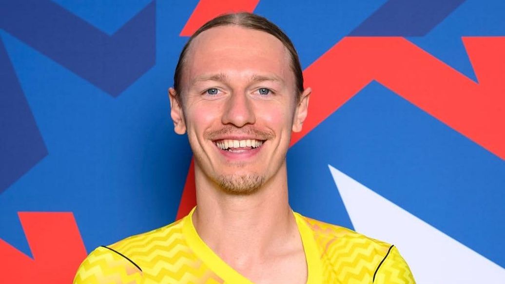 Сафонов стал четвертым в голосовании France Football за лучшего вратаря