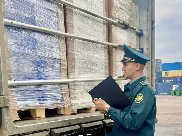 Калужские таможенники получают поздравления