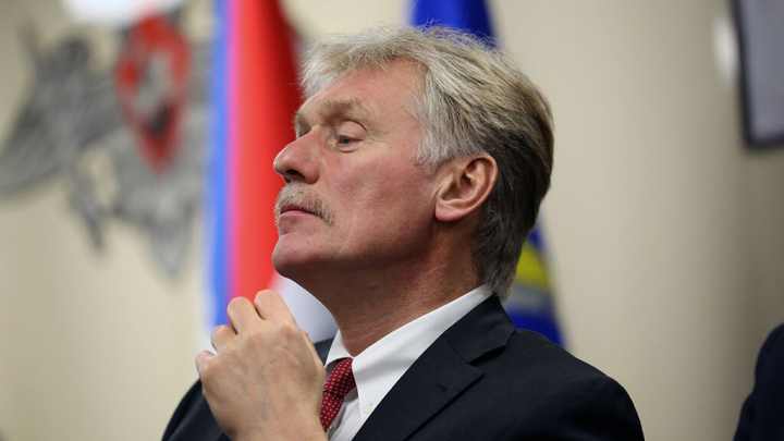 Песков: Кремль объявит дату проведения трехсторонних переговоров