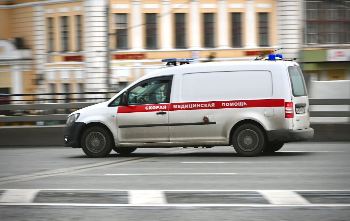 Беспилотник ВСУ атаковал машину скорой помощи в Запорожской области