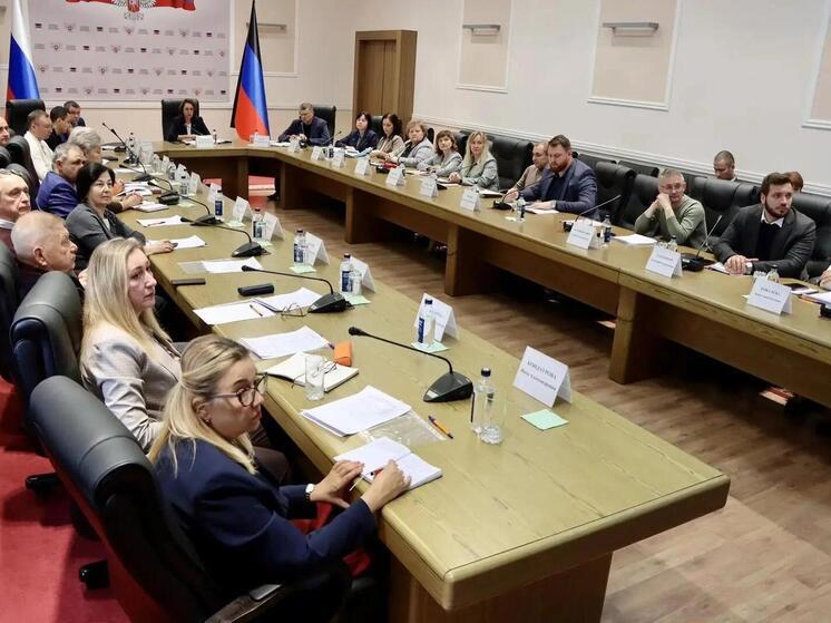 Долгосрочную стратегию обеспечения кадрами разрабатывают в ДНР