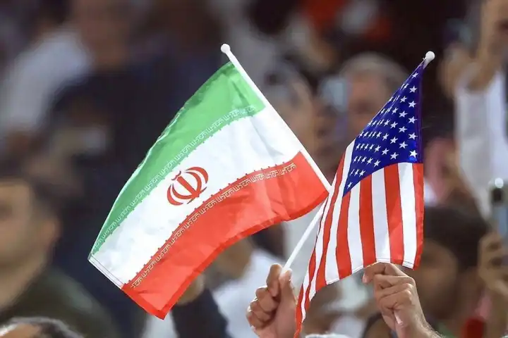 Мир или бомбы? США предпочитают сделку с Ираном, но готовятся к войне