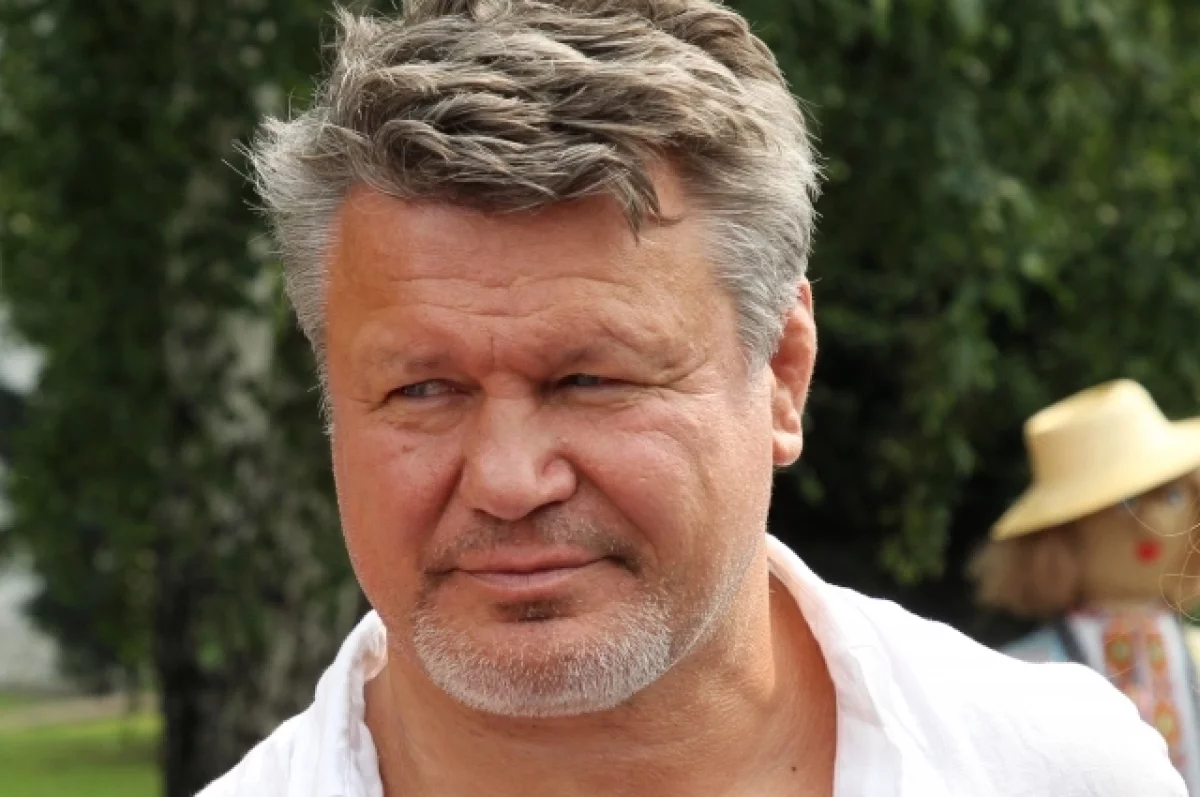 «Другой уровень жизни»: Олег Тактаров рассказал о побеге в глубинку