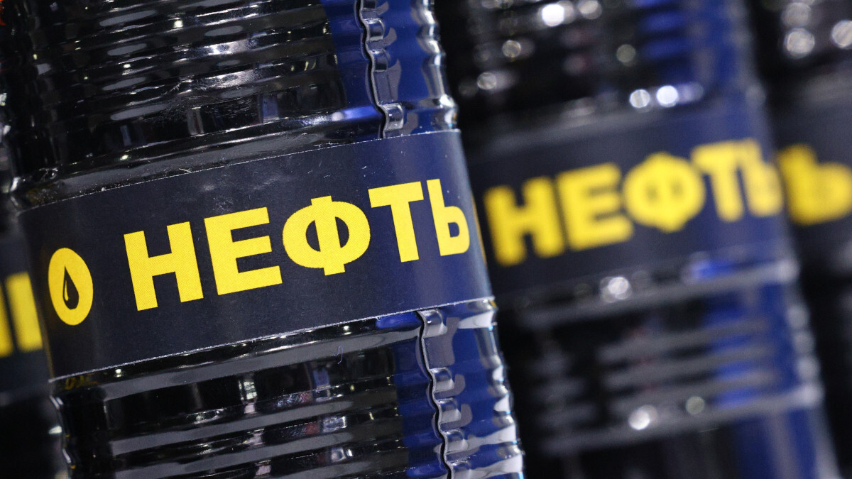 Нефть дорожает на 2% на сообщениях о новых ударах хуситов по Саудовской Аравии