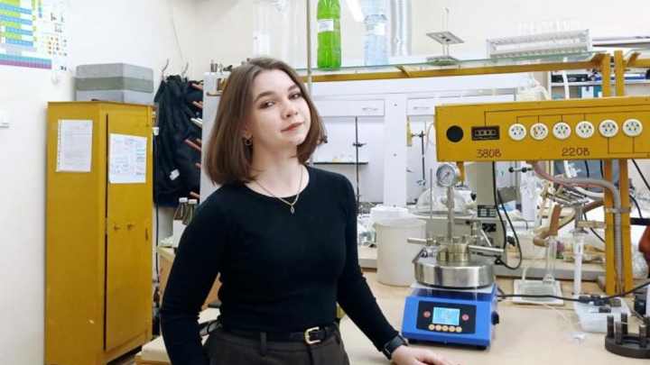 "Из отхода в полезный ресурс": в Сибири смогли превратить пластик в дизель