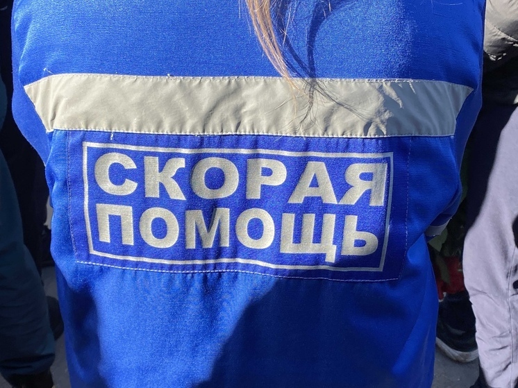 Два человека пострадали при пожаре на складе на улице Черновицкой в Рязани
