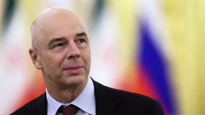 Путин пошутил про «шапку» Силуанова