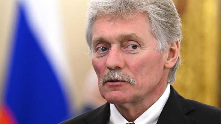 Песков назвал странным проведение массовой атаки на Москву во время саммита РФ-Африка