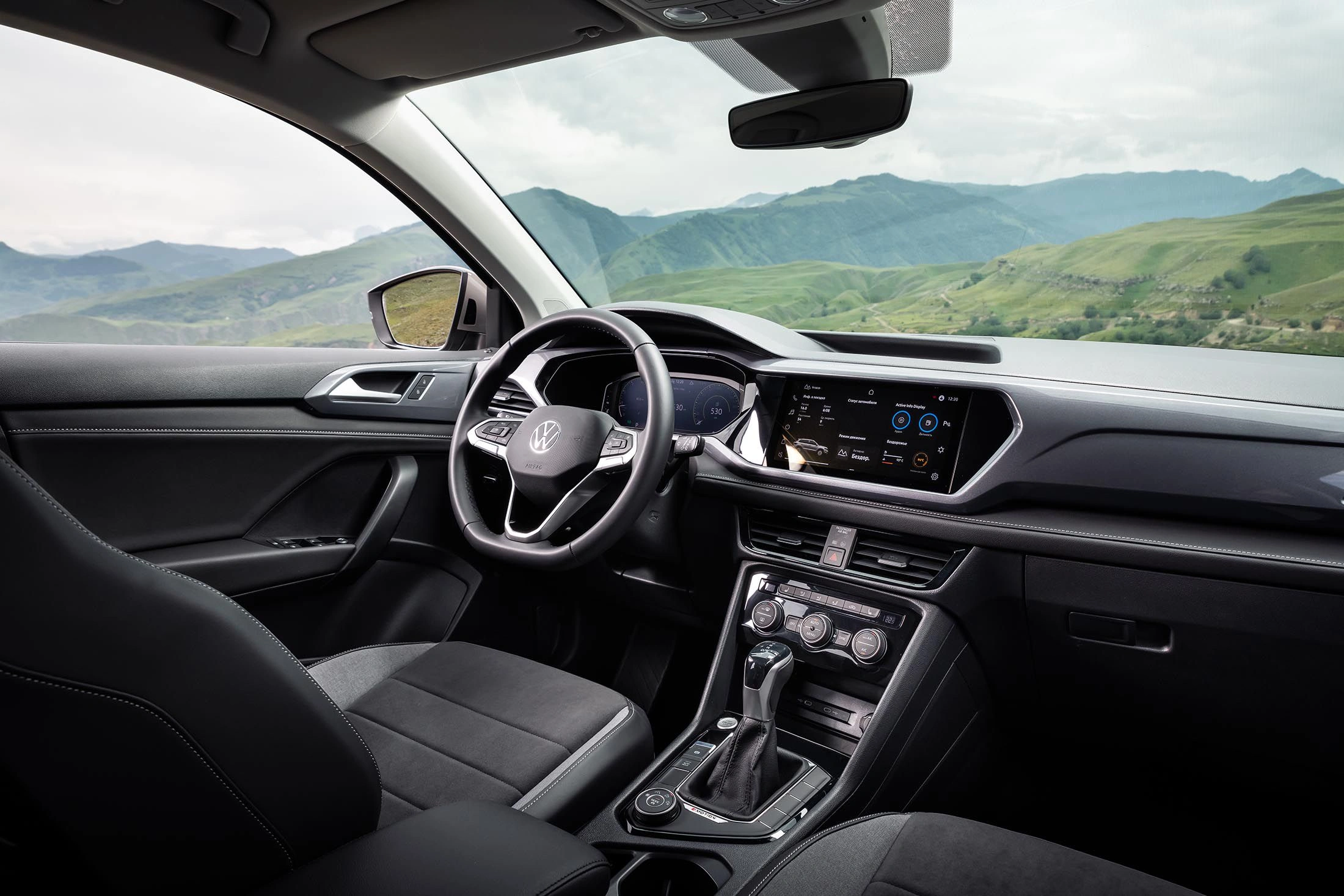 Volkswagen хочет сэкономить и унифицировать электронную архитектуру во всех авто