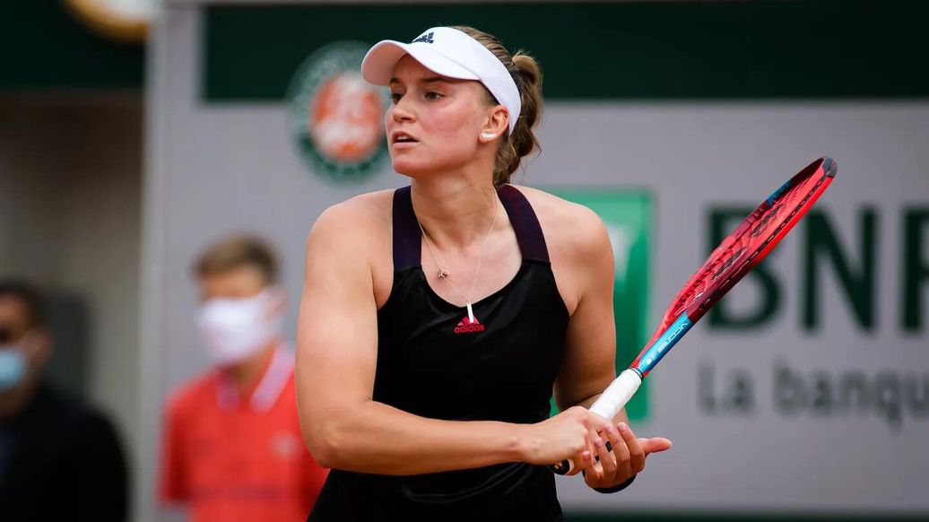 Рыбакина защитила титул на турнире WTA в Нинбо