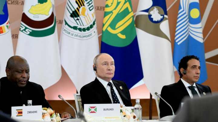 Путин встретился с руководителями региональных организаций Африки