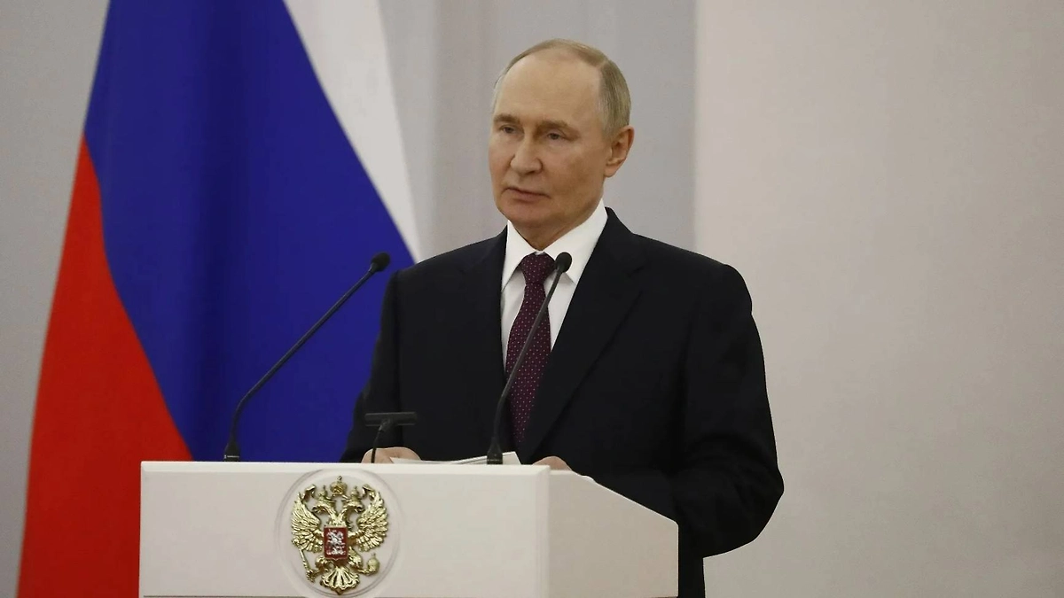 Путин призвал уделить больше внимания межнациональной политике в РФ