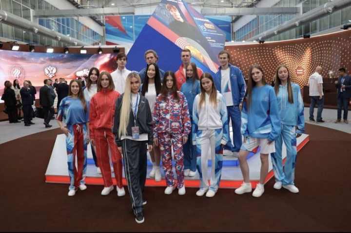 На форуме «Россия — спортивная держава» представили капсульную коллекцию одежды