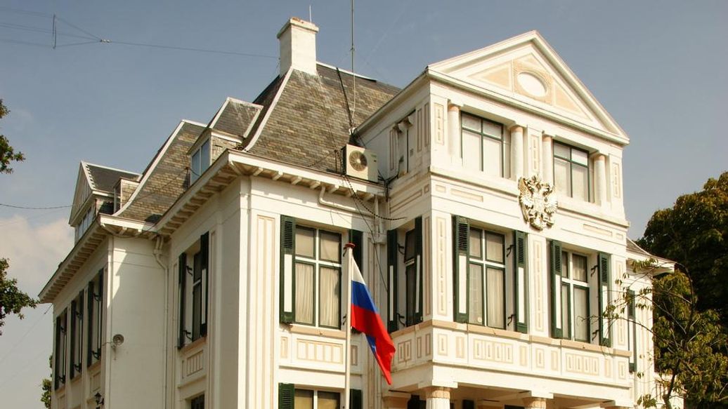 В Нидерландах не согласны с курсом на конфронтацию с Россией, заявил посол