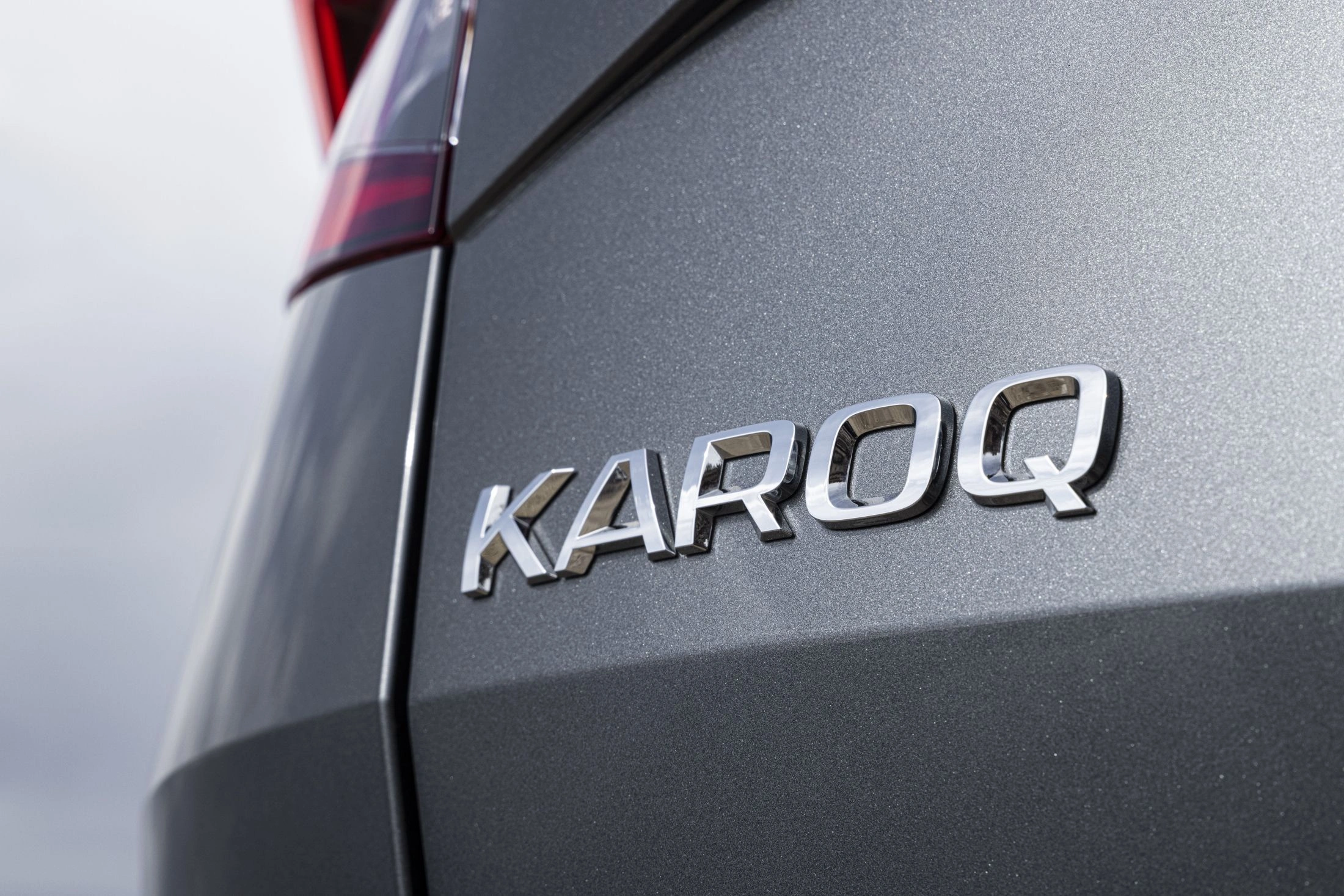 В России возобновили продажи Skoda Karoq: дешевле 2 млн рублей