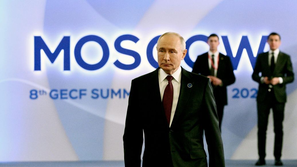 Путин заявил, что Россия чувствует экологические изменения в первую очередь