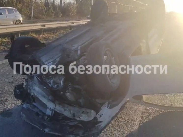 На трассе Р-22 «Каспий» в Тамбовской области иномарка перевернулась из-за слепящего солнца