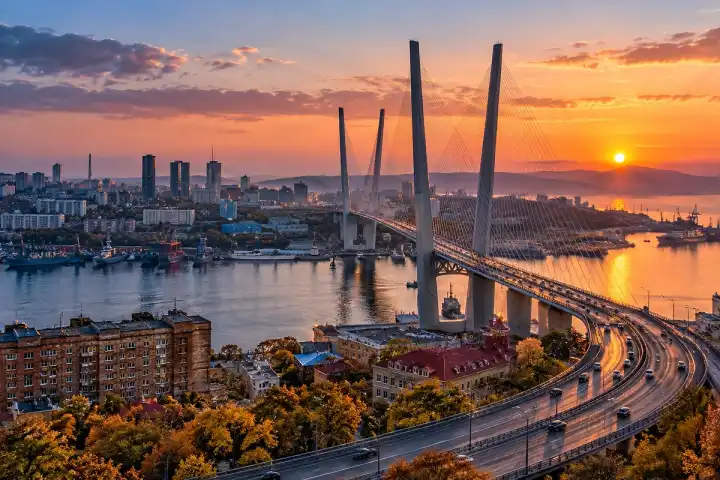 Пора паковать чемоданы? Названы города России, где отели резко сбросили цены