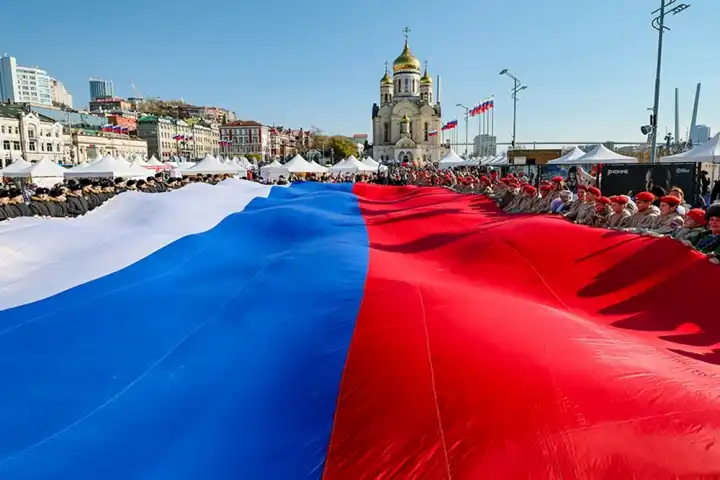 150+ поздравлений с Днем народного единства