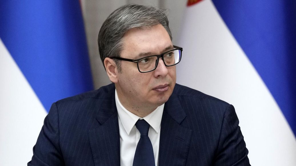 В Сербии соцопрос перед выборами показал преимущество коалиции Вучича
