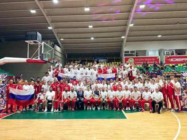 Дагестанские кикбоксеры выиграли шесть медалей на чемпионате мира