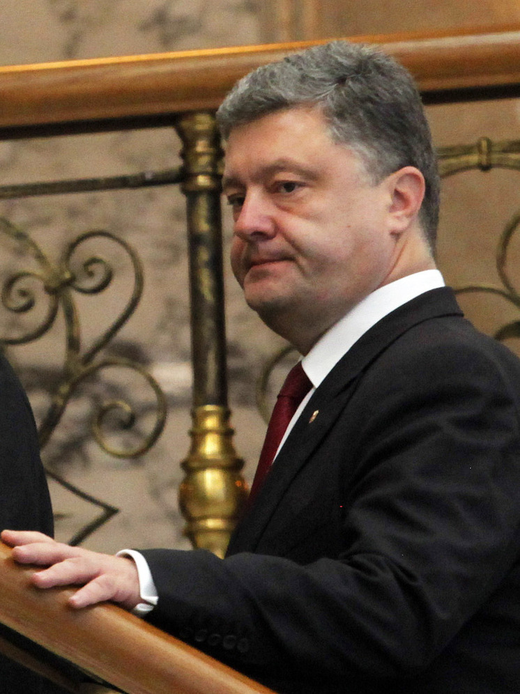 Раскрыты огромные доходы Порошенко* от бумаг из Британии