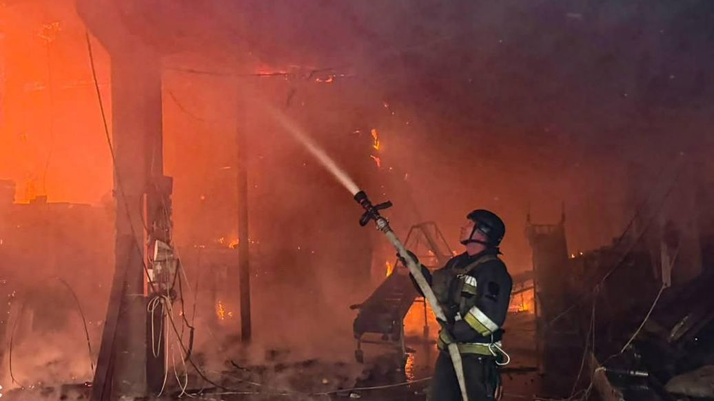 В Днепропетровске и Каменском прогремели взрывы