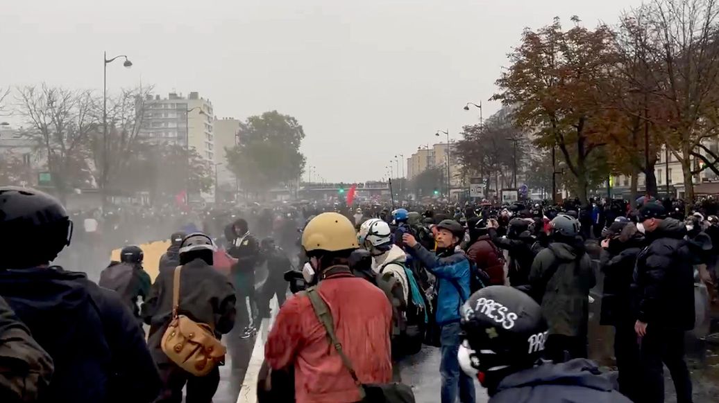 Массовые протесты по всей Европе против роста цен и политики властей