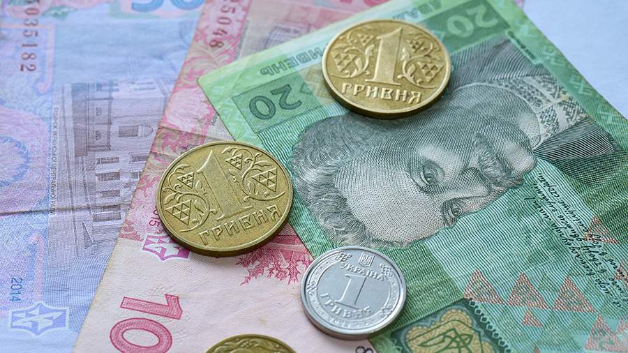 На Украин допустили связь обвала гривны с местью главы нацбанка после обысков