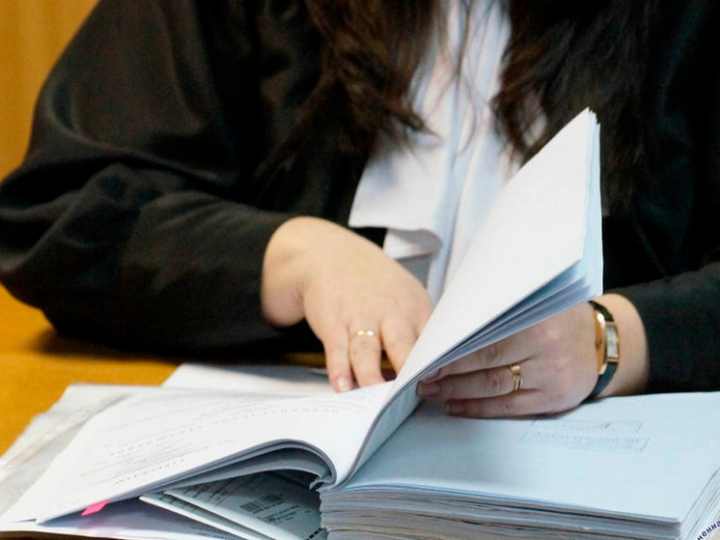 Управление дорог выплатит липецкому водители более 160 тысяч рублей