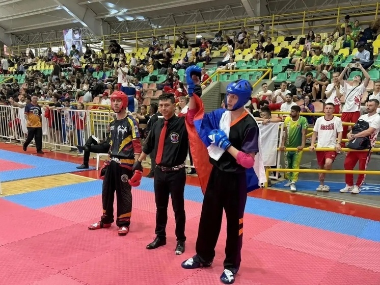 Пять золотых медалей привезли череповчане с чемпиона мира по кикбоксингу