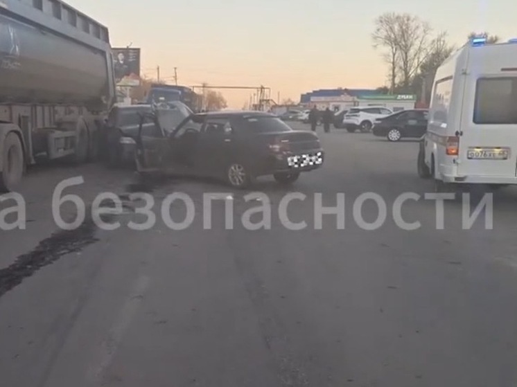 В Жердевке произошло массовое ДТП с большегрузом