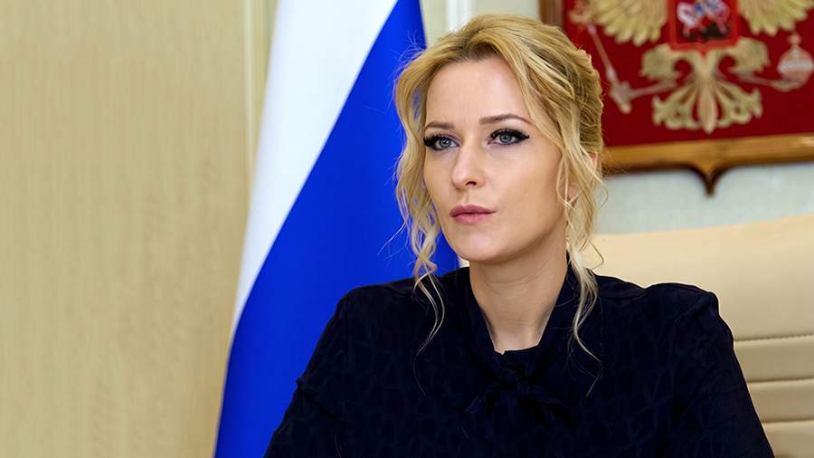 Лантратова назвала приоритетом гуманитарную помощь жителям в Алешках