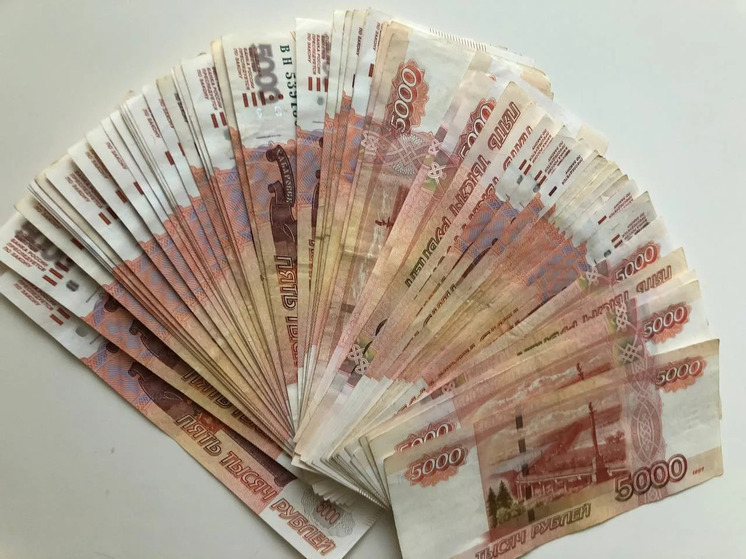 В Ловозерском округе чиновницу уволили из-за бизнеса и скрытых доходов