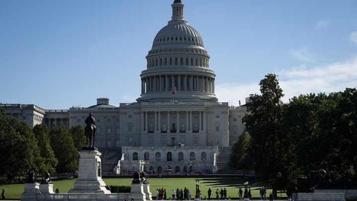 Конгресс США впервые за 65 лет может не принять ключевой оборонный закон