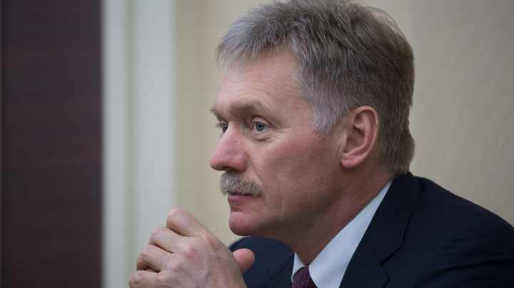 Песков назвал позицию ЕС о продолжении давления на Россию деструктивной