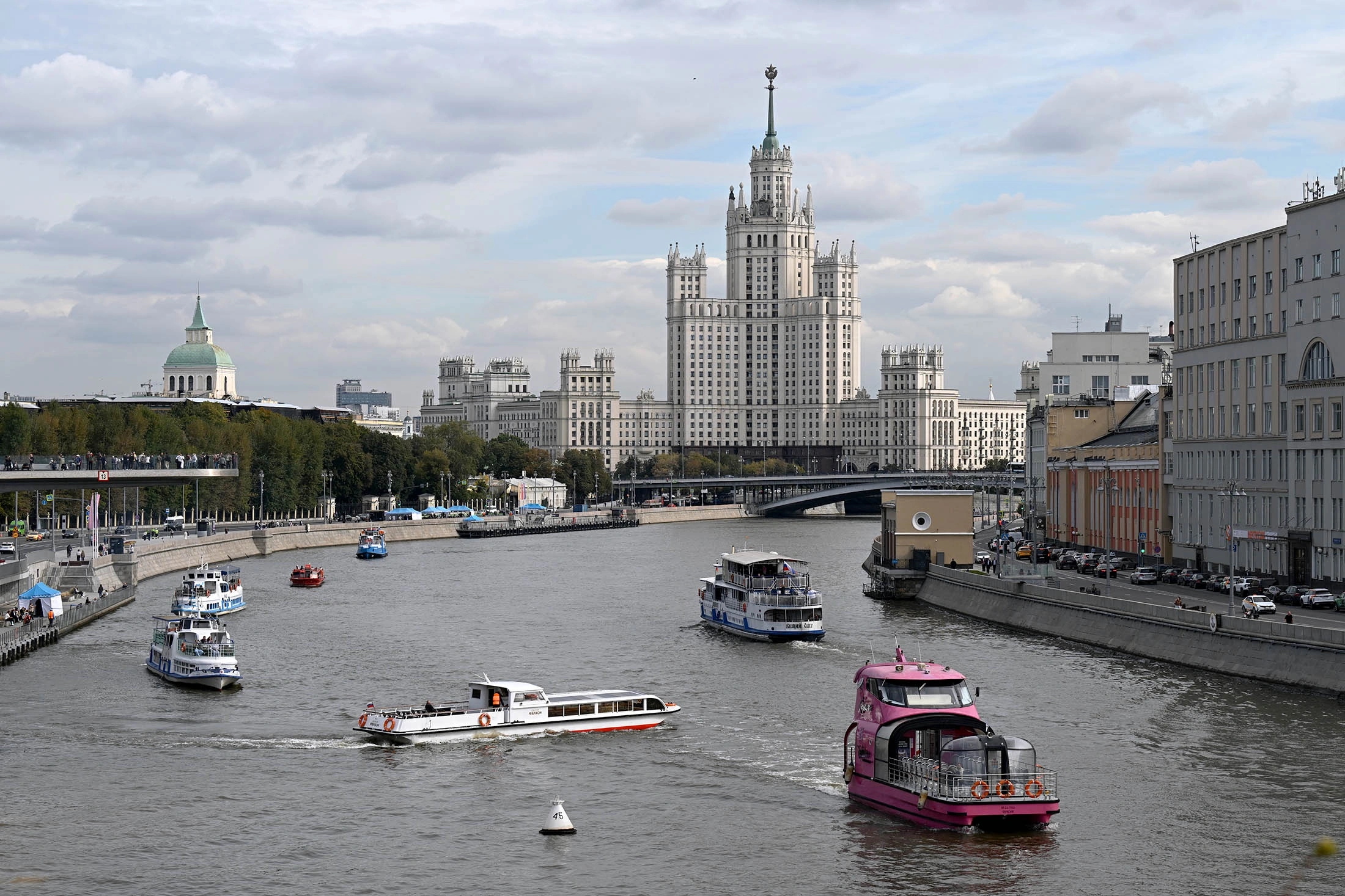 В Москве компании устраивают корпоративные чекапы к Новому году