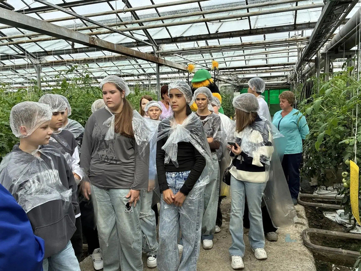 Пензенские школьники попробовали себя в роли операторов БПЛА, пожарных и автомехаников