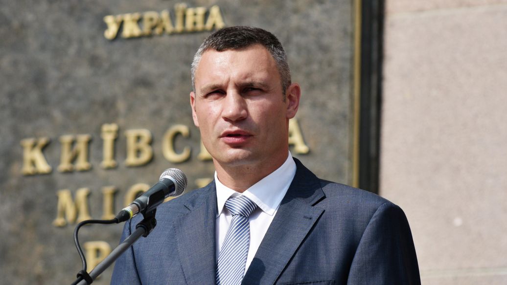 "Жесточайшая заруба": экс-депутат Рады предрек схватку за Киев