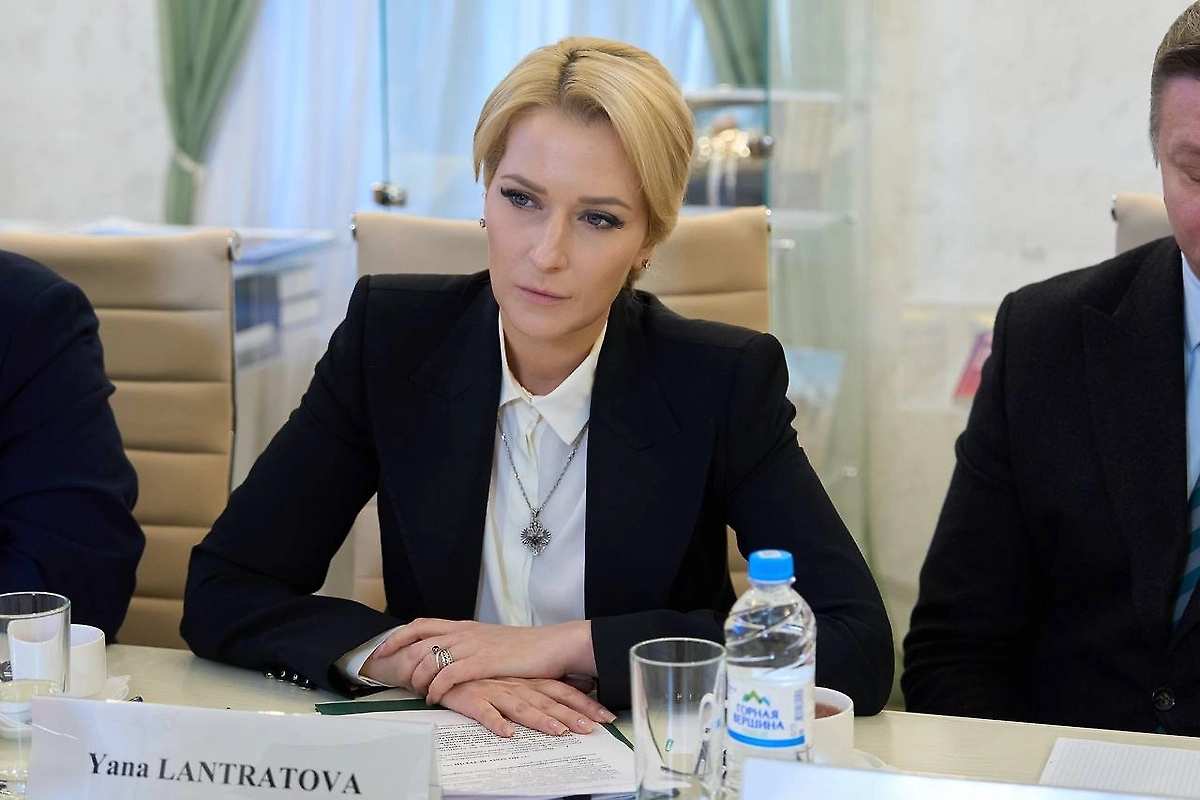 «Слово «насильно» не приемлю»: Лантратова потребовала от Киева дать жителям Алёшек выбор