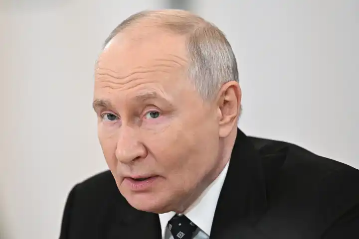 "Файнэншл Таймс" отказалась исправить фейк о Путине по просьбе премьера Норвегии