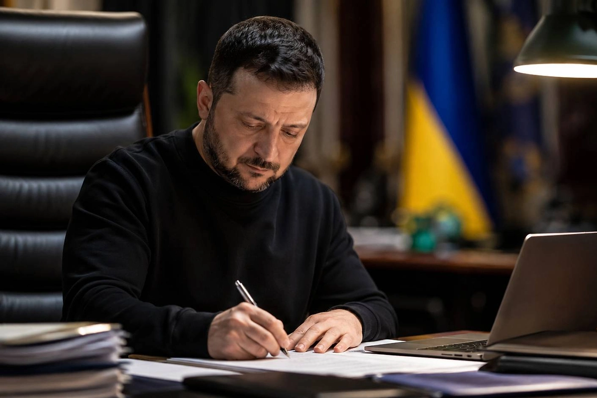 Гарантии без уступок: Как Зеленский загнал переговоры по Украине в тупик