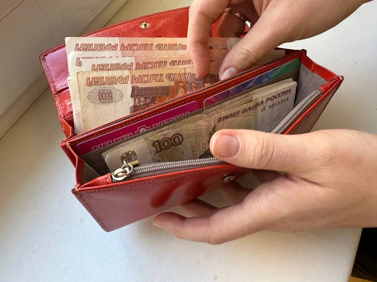 Более тысячи семей с новорожденными получили единое пособие без заявления в Калининграде