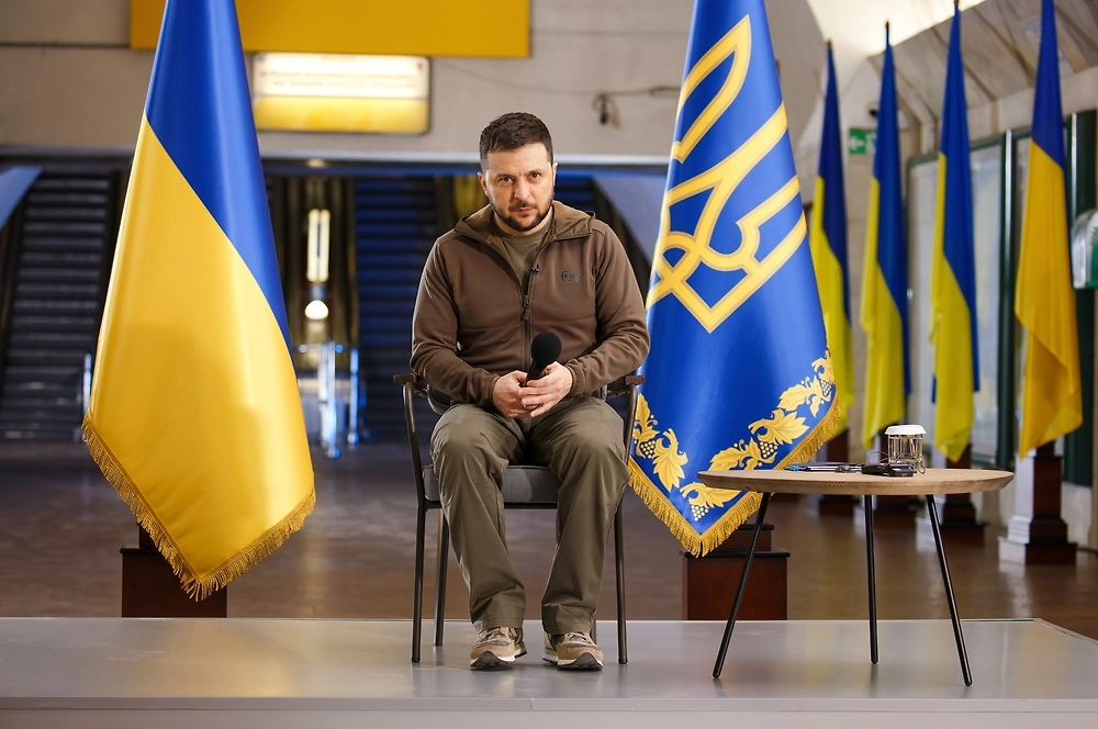 Не всё то мир, что так зовётся: Зеленский хочет сохранить армию для будущих войн с РФ