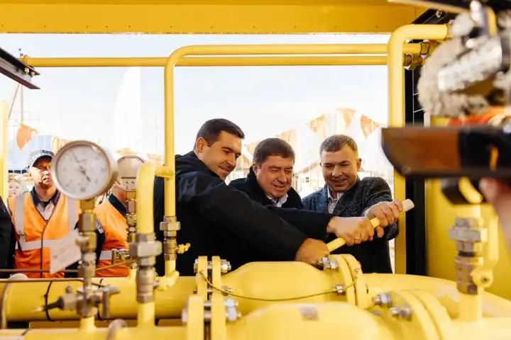 Пуск голубого топлива стал важным событием для уральского поселка
