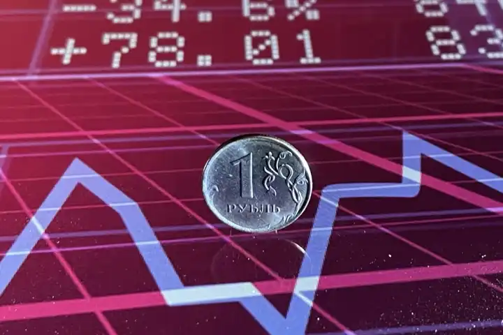 Рубль пошел в рост: В чем причины и чего ждать дальше? Прогнозы аналитиков "РГ"