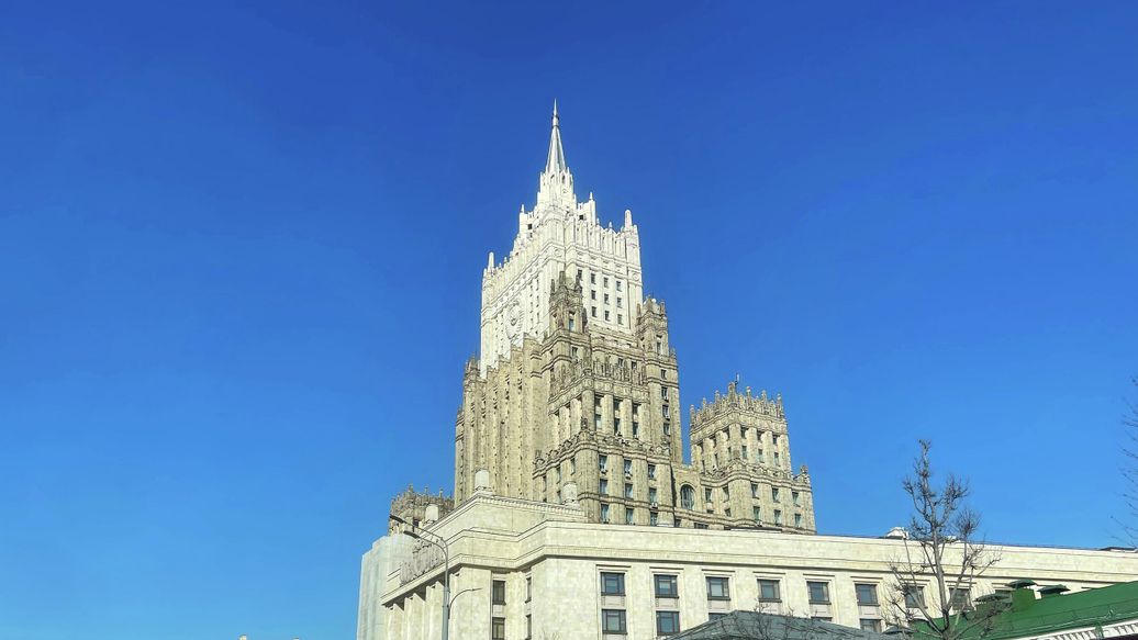 ЕС бездумно настраивает себя на войну с Россией, заявили в МИД России