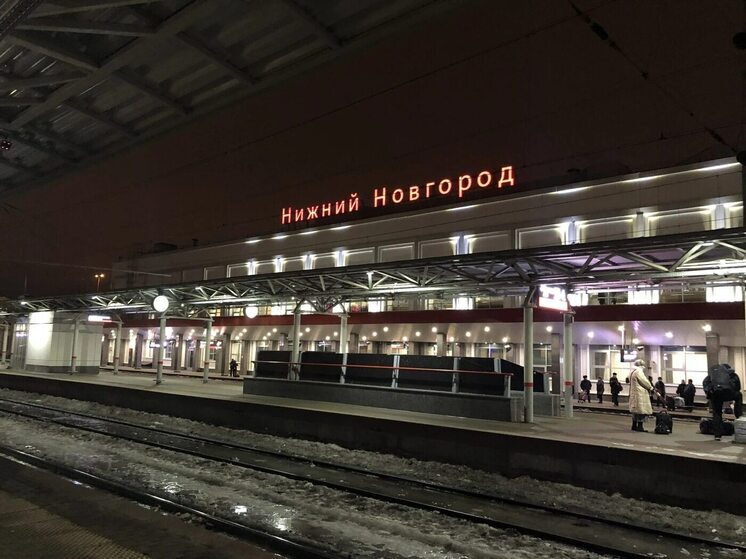 Поезд не может выехать из Нижнего после повреждения ж\д путей БПЛА